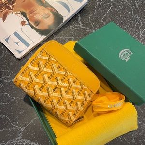 Yellow Goyard Matignon PM Wallet